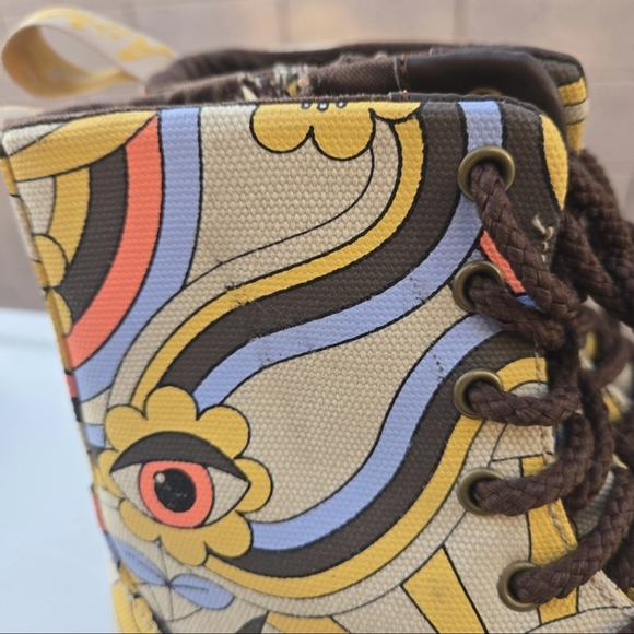 Dr. Martens Jadon Boot Retro Canvas - Picture 3 of 15